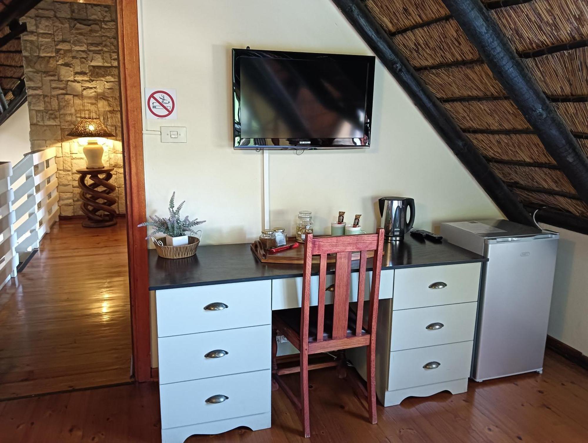 Little Tree Loft 2 Bed & Breakfast Uitenhage Exterior photo